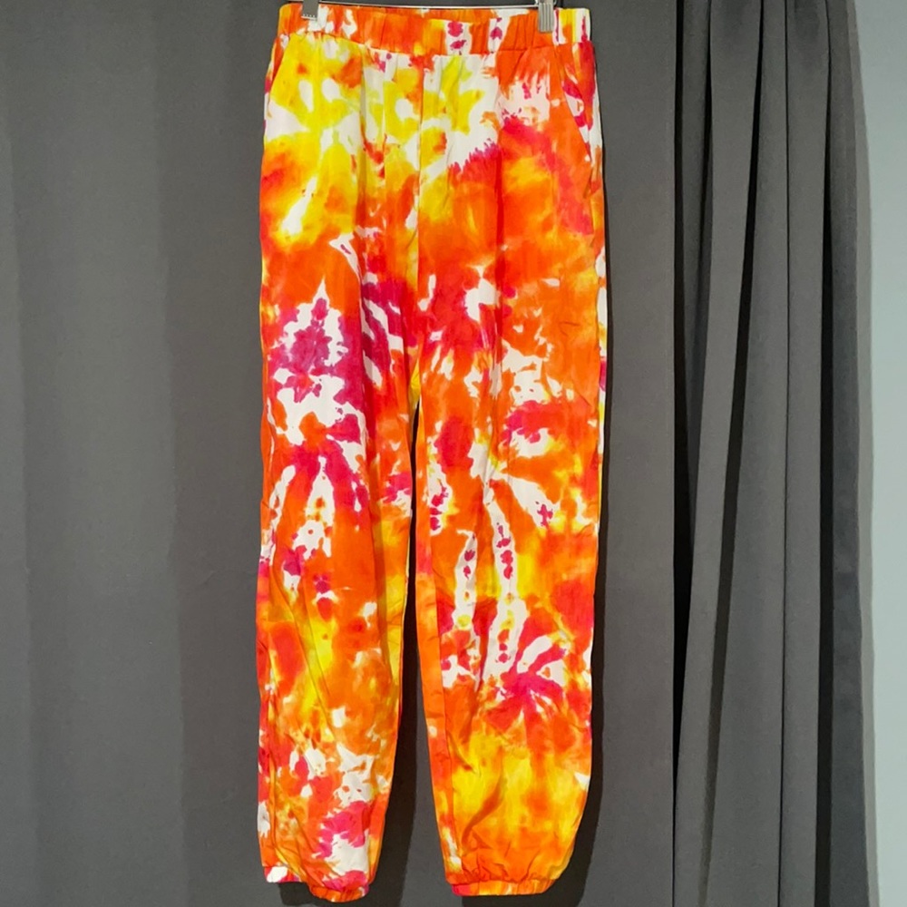 orange/yellow/pink/white Shein pants